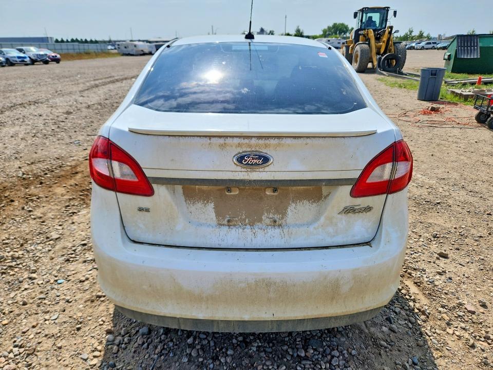 2013 Ford Fiesta მანქანა იყიდება აუქციონზე, vin: 3FADP4BJ7DM141442, აუქციონის ნომერი: 65341936