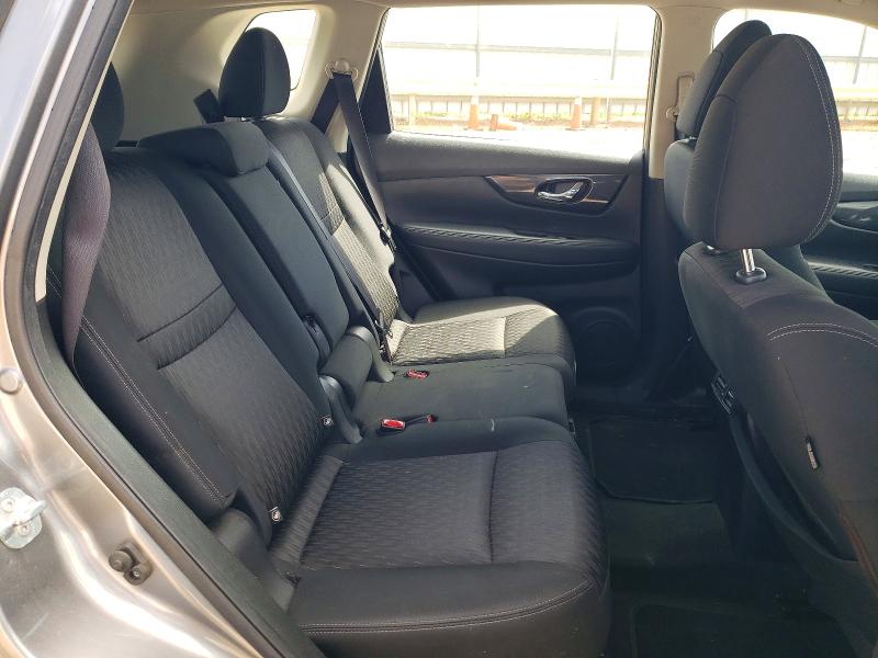 65262686 :رقم المزاد ، KNMAT2MV0HP565350 vin ، 2017 Nissan Rogue مزاد بيع