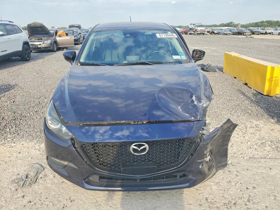 Продаж на аукціоні авто 2018 Mazda 3, vin: 3MZBN1L38JM255206, номер лоту: 67136446