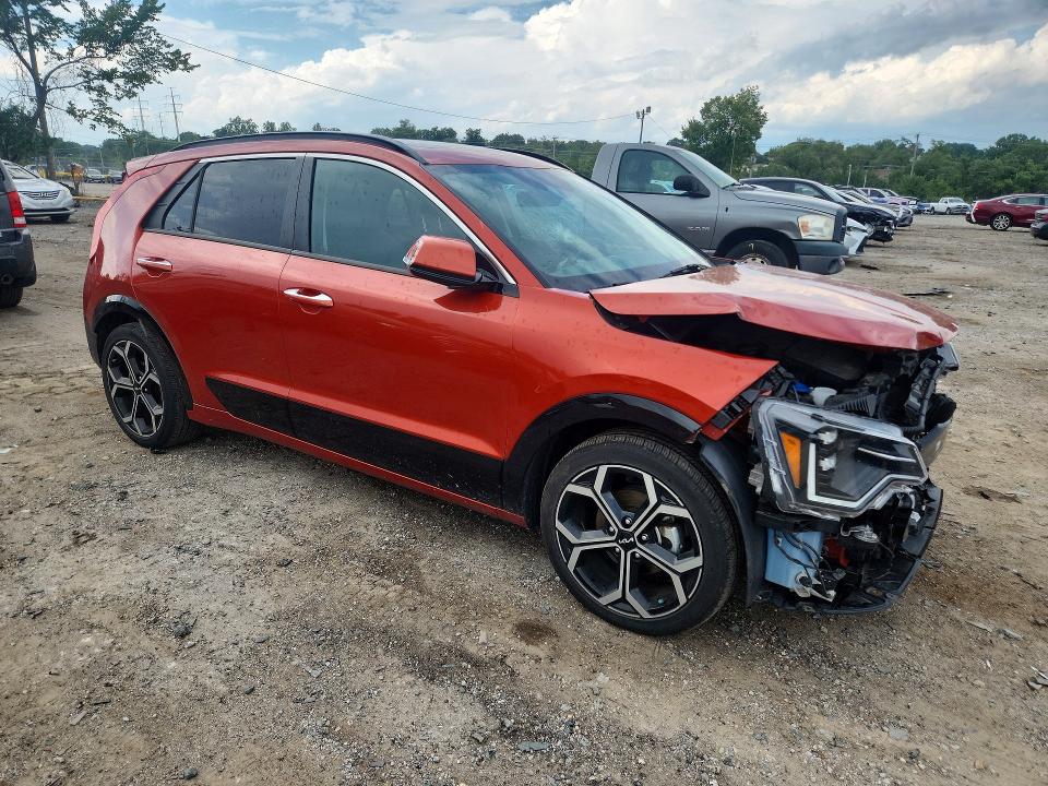 65452436 :رقم المزاد ، KNDCR3LF6P5046451 vin ، 2023 Kia Niro مزاد بيع