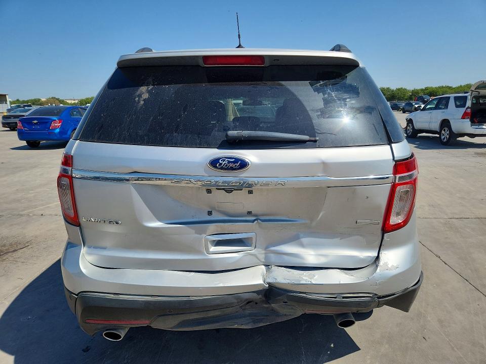 64068196 :رقم المزاد ، 1FM5K8F82EGA79645 vin ، 2014 Ford Explorer مزاد بيع