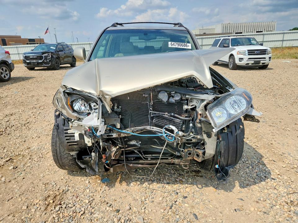 64790686 :رقم المزاد ، JTEBT17R450047657 vin ، 2005 Toyota 4runner مزاد بيع