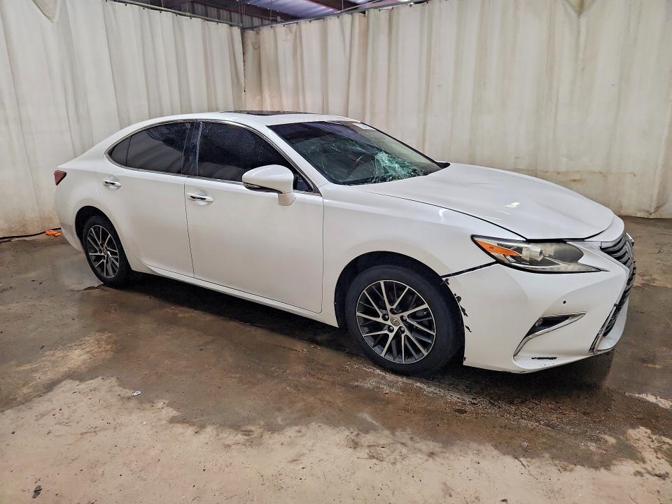 Продажа на аукционе авто 2017 Lexus Es, vin: 58ABK1GG8HU059382, номер лота: 66513326