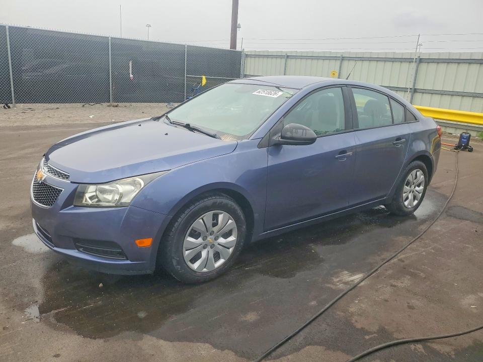 62518626 :رقم المزاد ، 1G1PA5SH3E7321260 vin ، 2014 Chevrolet Cruze مزاد بيع