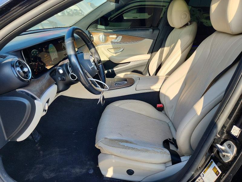 2022 Mercedes-benz E მანქანა იყიდება აუქციონზე, vin: W1KZF8DB0NB044257, აუქციონის ნომერი: 65988186