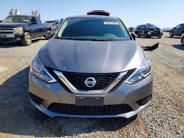 Продажа на аукционе авто 2017 Nissan Sentra, vin: 3N1AB7AP7HL640811, номер лота: 64675496