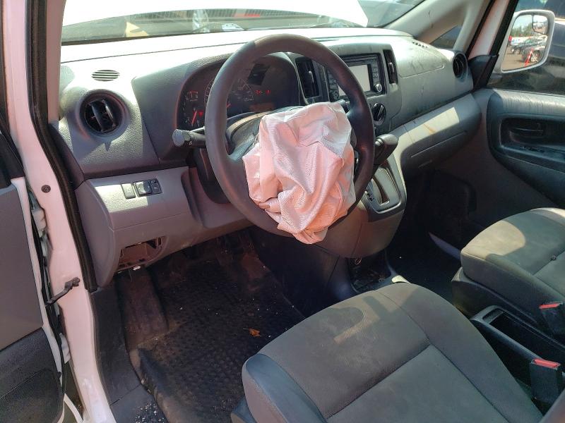 64717736 :رقم المزاد ، 3N6CM0KN3FK705092 vin ، 2015 Nissan Nv200 مزاد بيع