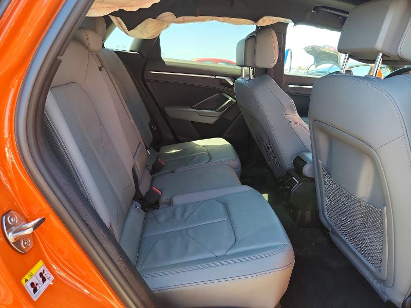 64154716 :رقم المزاد ، WA1DECF36S1004695 vin ، 2025 Audi Q3 مزاد بيع