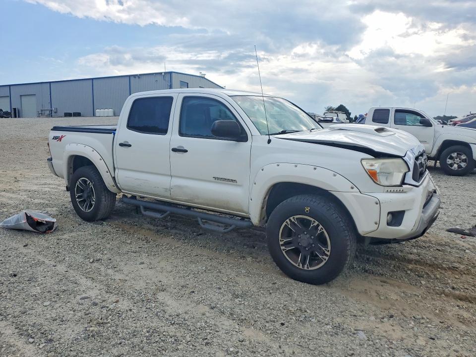 Aukcja sprzedaży 2015 Toyota Tacoma, vin: 5TFJU4GN2FX073646, numer aukcji: 65880806