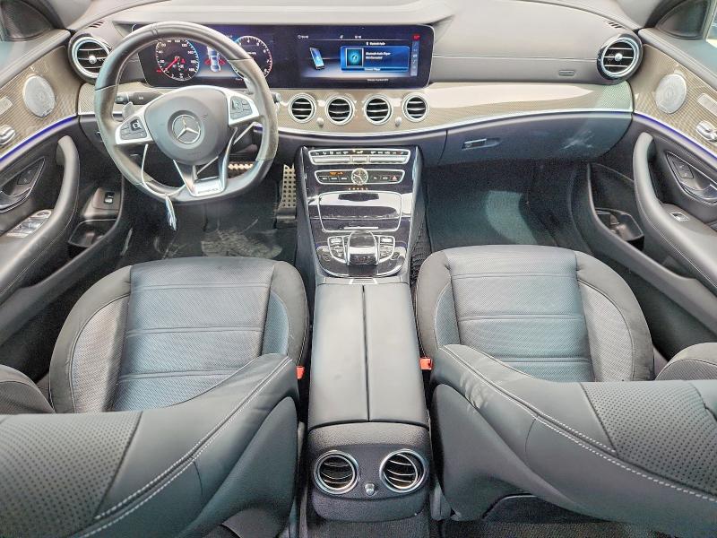 63747106 :رقم المزاد ، WDDZF6EB3JA395960 vin ، 2018 Mercedes-benz E مزاد بيع