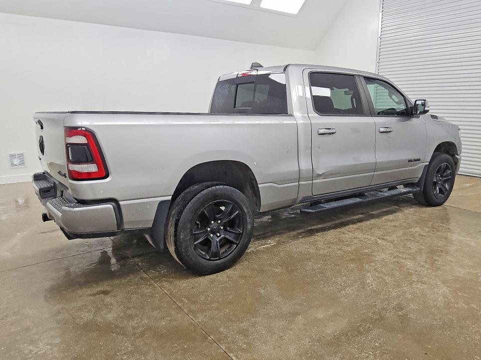 61771866 :رقم المزاد ، 1C6SRFTT1MN515502 vin ، 2021 Ram 1500 مزاد بيع