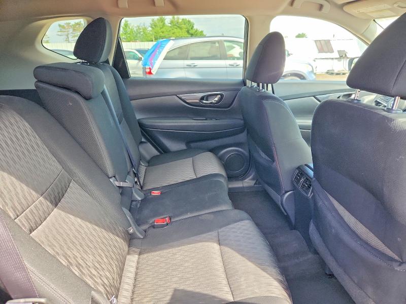 Продаж на аукціоні авто 2017 Nissan Rogue, vin: KNMAT2MV1HP513743, номер лоту: 64030956