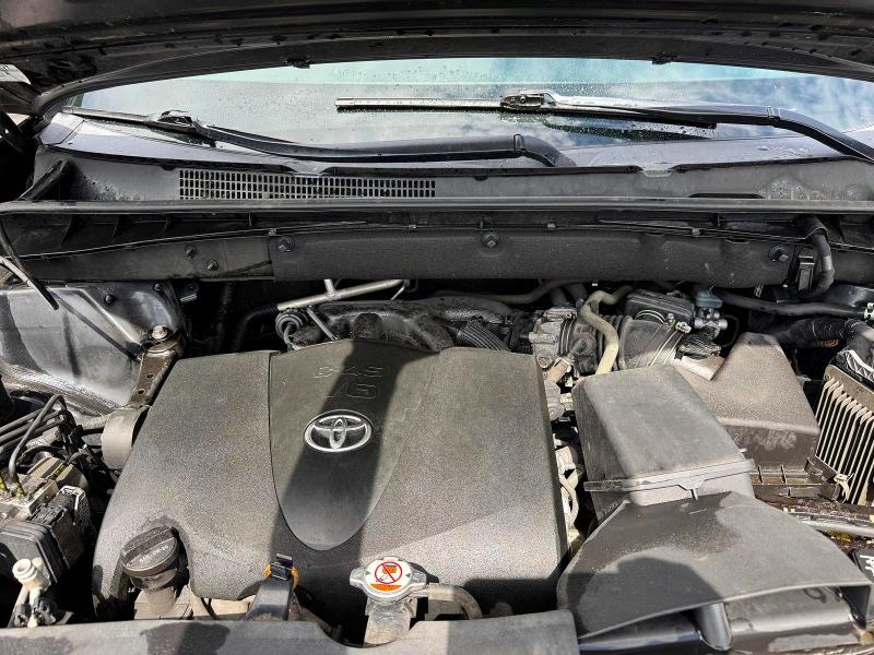 Продажа на аукционе авто 2018 Toyota Highlander, vin: 5TDBZRFH5JS850690, номер лота: 63798756