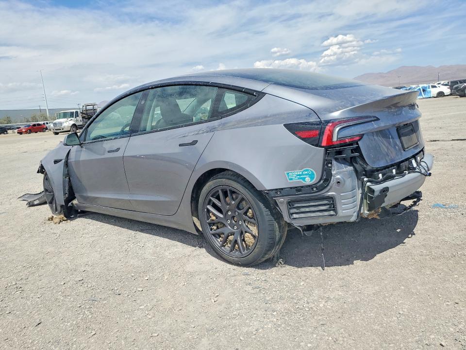 66939926 :رقم المزاد ، 5YJ3E1EA4SF963395 vin ، 2025 Tesla Model 3 مزاد بيع