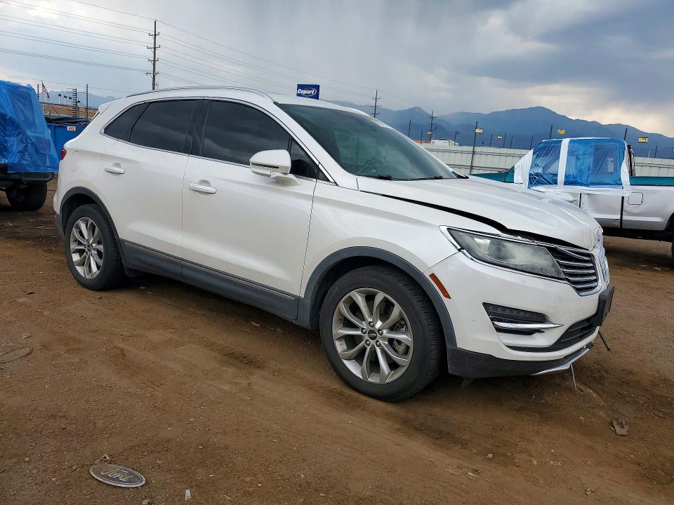 64325166 :رقم المزاد ، 5LMTJ2DH4GUJ24547 vin ، 2016 Lincoln Mkc مزاد بيع