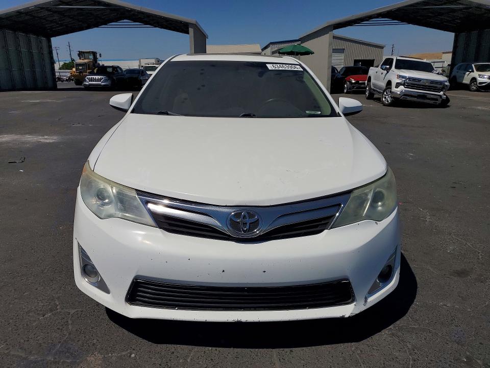 2014 Toyota Camry მანქანა იყიდება აუქციონზე, vin: 4T4BF1FK9ER371956, აუქციონის ნომერი: 63463906