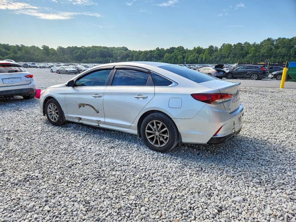 64786726 :رقم المزاد ، 5NPE24AF8JH725294 vin ، 2018 Hyundai Sonata مزاد بيع