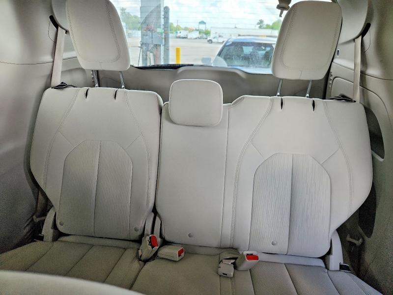2017 Chrysler Pacifica მანქანა იყიდება აუქციონზე, vin: 2C4RC1DG7HR522329, აუქციონის ნომერი: 65876186