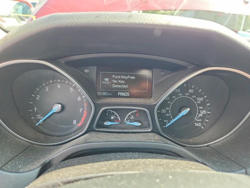 66064596 :رقم المزاد ، 1FADP3N23FL227091 vin ، 2015 Ford Focus مزاد بيع