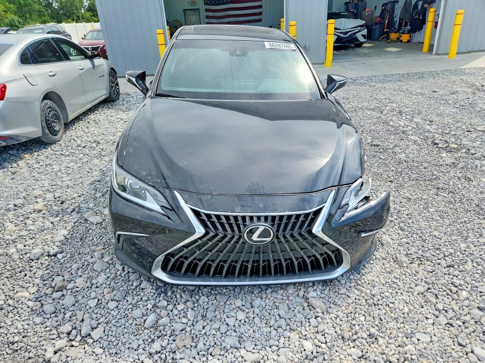 2025 Lexus Es 300h მანქანა იყიდება აუქციონზე, vin: 58ADA1C11SU060832, აუქციონის ნომერი: 66287486