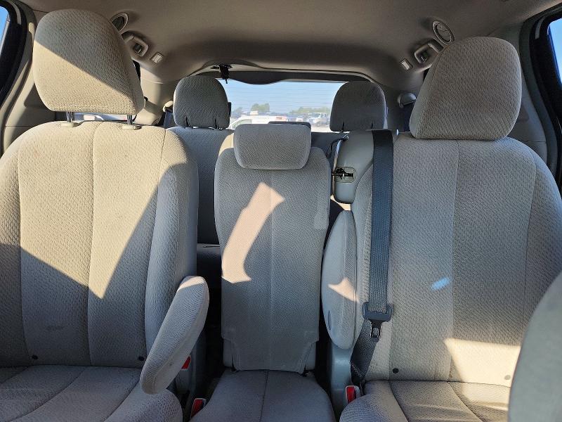 65861506 :رقم المزاد ، 5TDKA3DC0CS013991 vin ، 2012 Toyota Sienna مزاد بيع