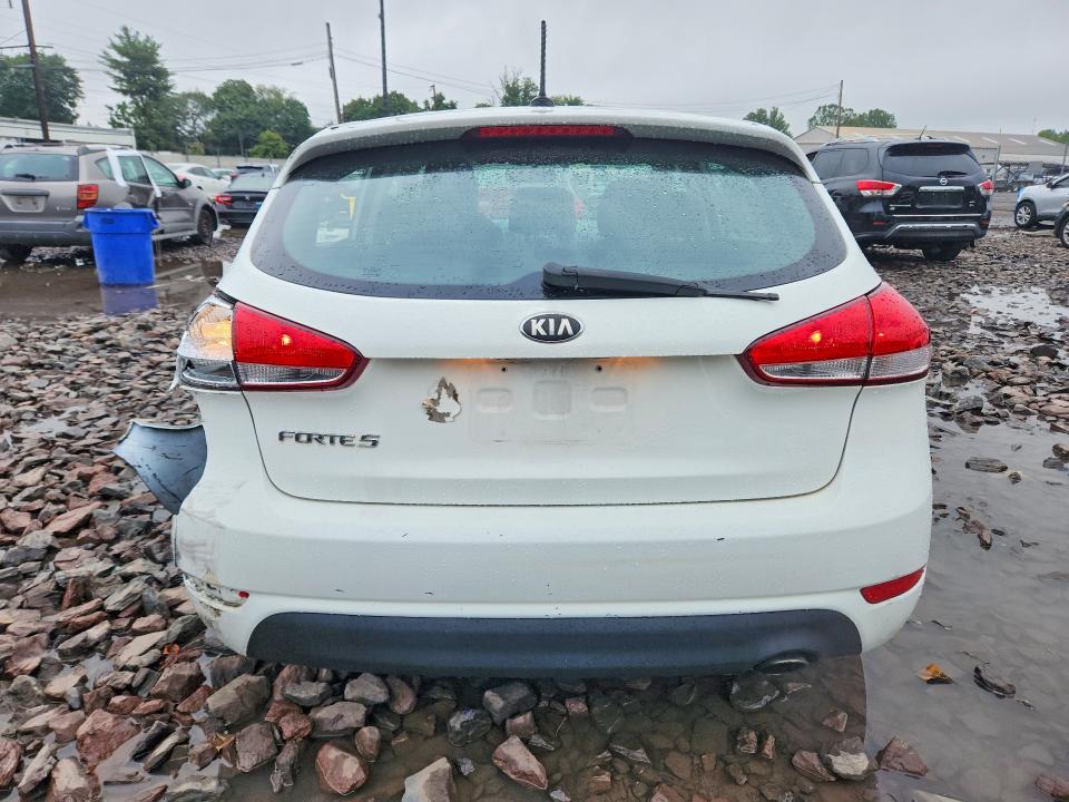 Продажа на аукционе авто 2017 Kia Forte5, vin: KNAFK5A82H5727139, номер лота: 64714716