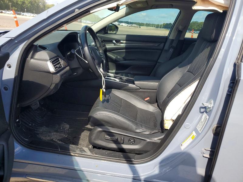 Продажа на аукционе авто 2022 Honda Accord, vin: 1HGCV2F97NA011080, номер лота: 64910406