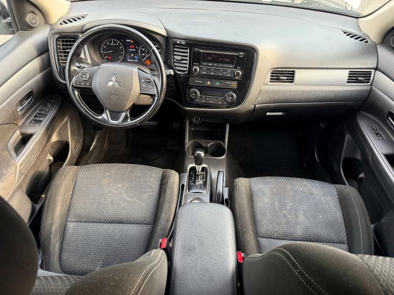 Продажа на аукционе авто 2016 Mitsubishi Outlander, vin: JA4AZ3A32GZ018262, номер лота: 65225996