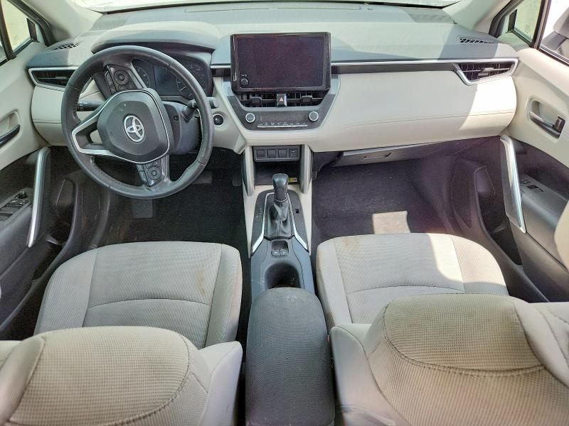 63886376 :رقم المزاد ، 7MUCAAAG3PV046608 vin ، 2023 Toyota Corolla Cross مزاد بيع