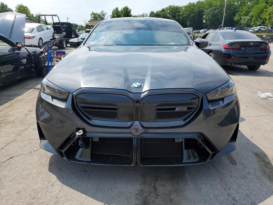 68791556 :رقم المزاد ، WBS83FK04TCV11572 vin ، 2026 Bmw M5 مزاد بيع