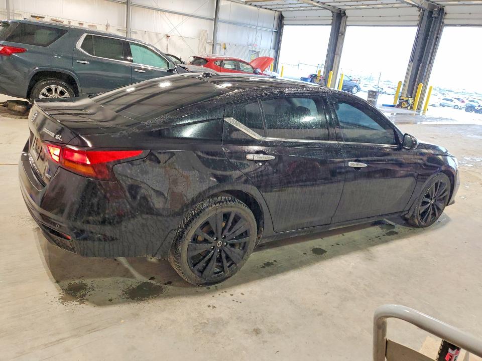 2019 Nissan Altima მანქანა იყიდება აუქციონზე, vin: 1N4BL4EW1KN306138, აუქციონის ნომერი: 62393626