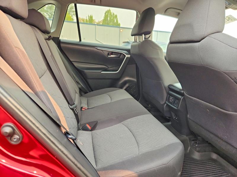 64120046 :رقم المزاد ، 2T3P1RFV0LW100800 vin ، 2020 Toyota Rav4 مزاد بيع