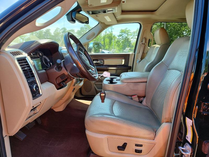 63646926 :رقم المزاد ، 3C6UR5FL2HG562387 vin ، 2017 Ram 2500 مزاد بيع