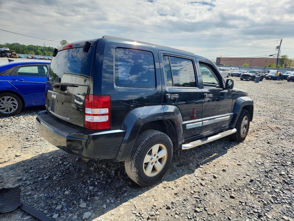 2010 Jeep Liberty მანქანა იყიდება აუქციონზე, vin: 1J4PN2GK7AW101046, აუქციონის ნომერი: 66016956