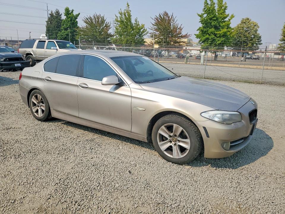 Продажа на аукционе авто 2012 Bmw 528, vin: WBAXH5C55CC595178, номер лота: 63697136
