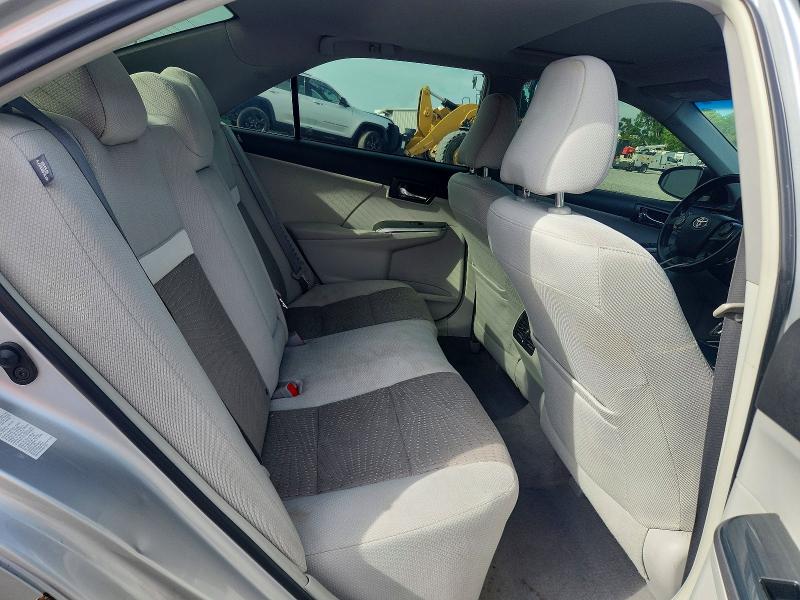 63649506 :رقم المزاد ، 4T1BD1FK5CU062899 vin ، 2012 Toyota Camry مزاد بيع