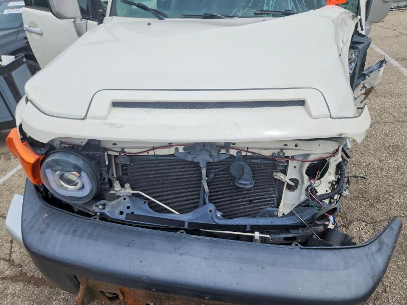 65369506 :رقم المزاد ، JTEBU4BF2DK157900 vin ، 2013 Toyota Fj Cruiser مزاد بيع