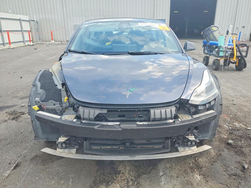 64896686 :رقم المزاد ، 5YJ3E1EB1NF291065 vin ، 2022 Tesla Model 3 مزاد بيع