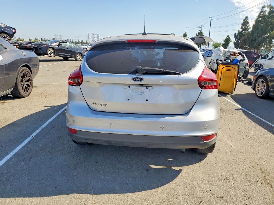 66946286 :رقم المزاد ، 1FADP3M21HL290419 vin ، 2017 Ford Focus مزاد بيع