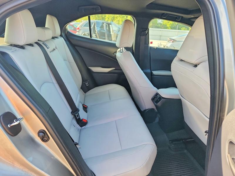 2021 Lexus Ux მანქანა იყიდება აუქციონზე, vin: JTHP9JBH2M2045253, აუქციონის ნომერი: 66251886