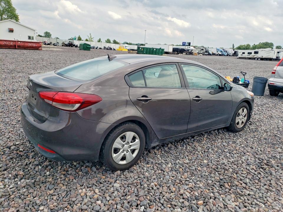 Продажа на аукционе авто 2017 Kia Forte, vin: 3KPFL4A7XHE156179, номер лота: 64422556