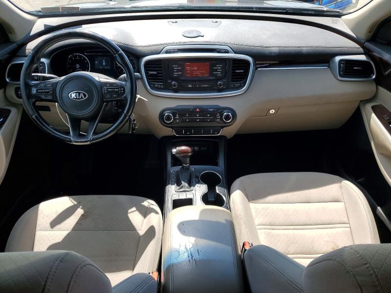 63145526 :رقم المزاد ، 5XYPG4A32GG042555 vin ، 2016 Kia Sorento مزاد بيع