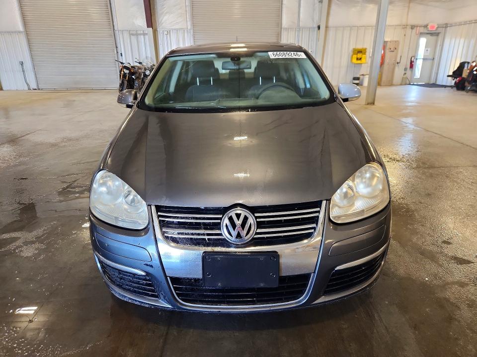 66089246 :رقم المزاد ، 3VWST71K25M644173 vin ، 2005 Volkswagen New Jetta مزاد بيع