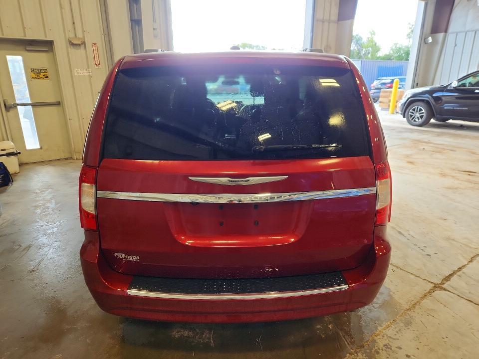 64895266 :رقم المزاد ، 2C4RC1BG5GR138647 vin ، 2016 Chrysler Town & Country مزاد بيع