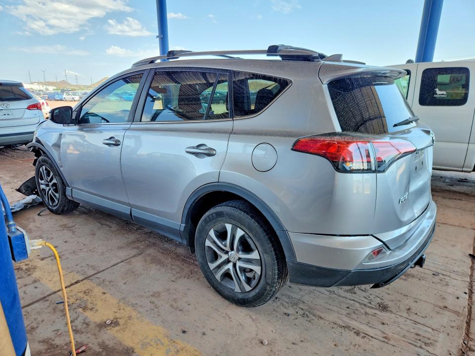 2017 Toyota Rav4 მანქანა იყიდება აუქციონზე, vin: 2T3BFREV0HW685883, აუქციონის ნომერი: 64560006