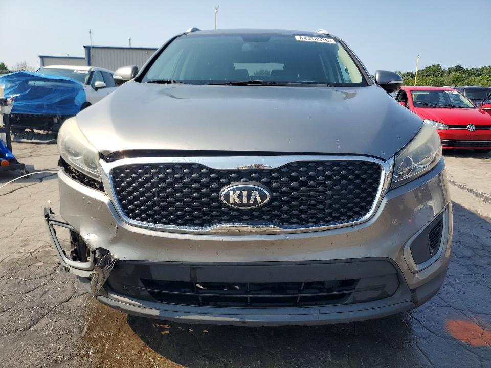 2017 Kia Sorento მანქანა იყიდება აუქციონზე, vin: 5XYPG4A58HG237305, აუქციონის ნომერი: 64373536