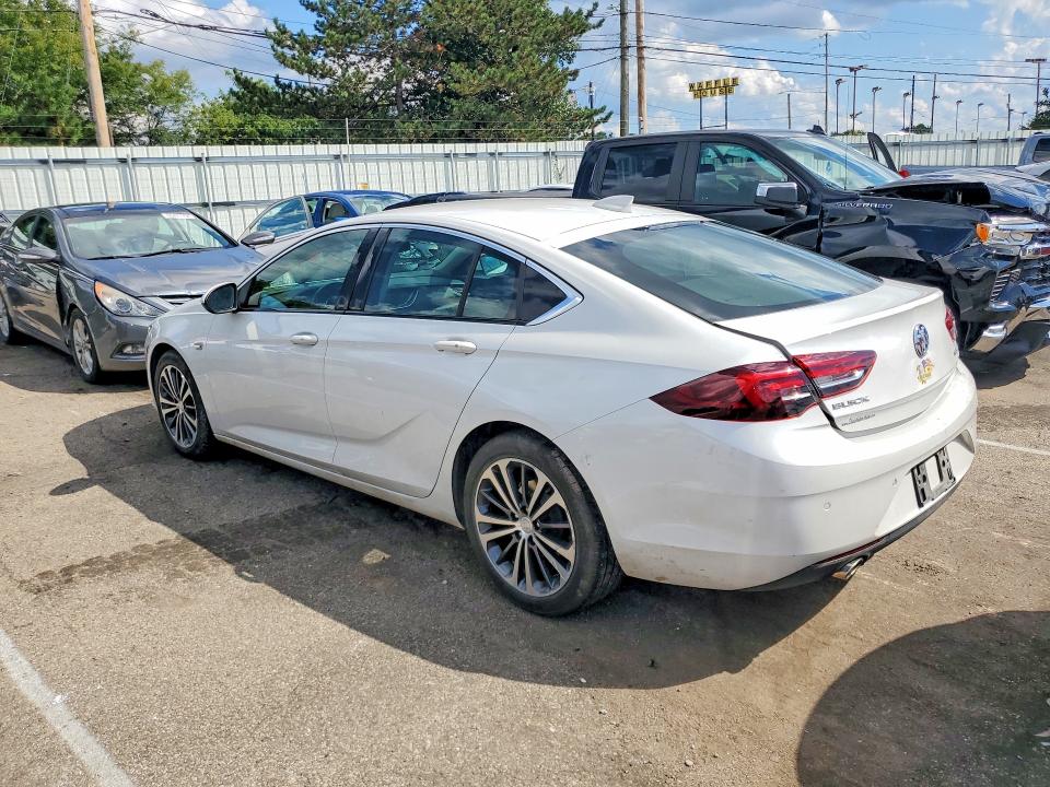65615026 :رقم المزاد ، W04GP6SX4J1055225 vin ، 2018 Buick Regal مزاد بيع