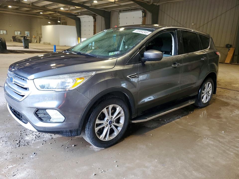 Auction sale of the 2017 Ford Escape, vin: 1FMCU9GD9HUC62680, lot number: 66984346