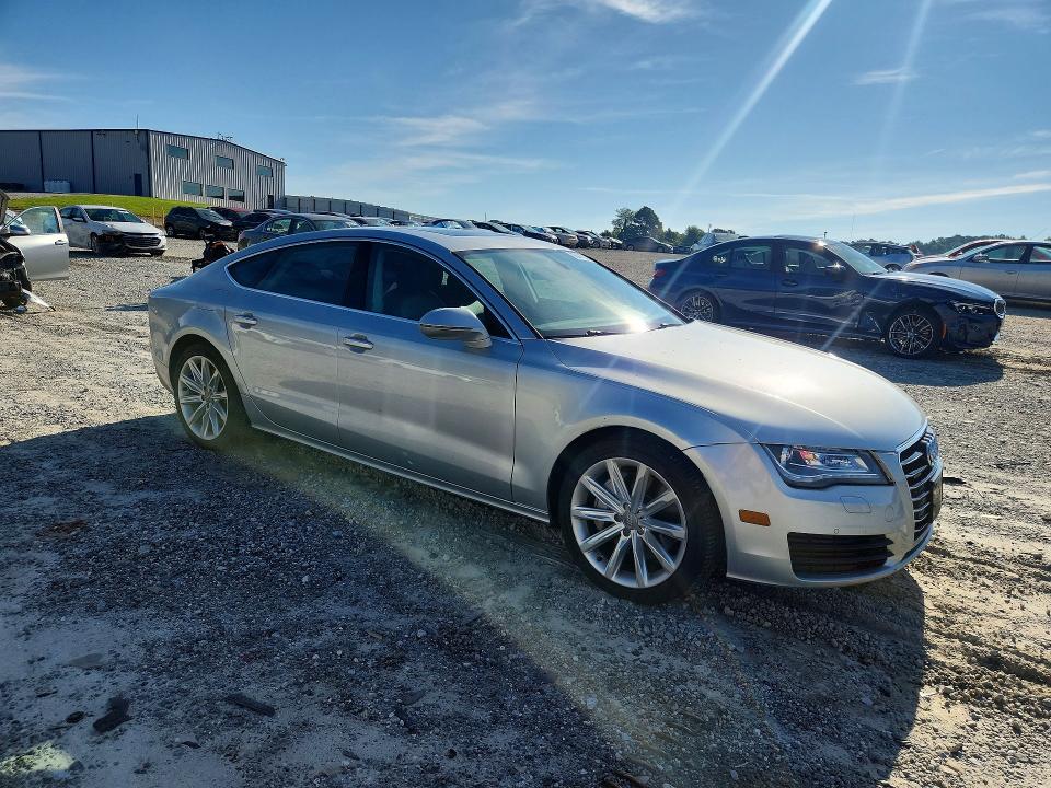2015 Audi A7 მანქანა იყიდება აუქციონზე, vin: WAUWGAFC6FN010358, აუქციონის ნომერი: 65447336