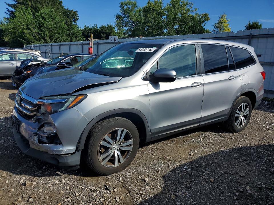 Продаж на аукціоні авто 2016 Honda Pilot, vin: 5FNYF6H67GB105370, номер лоту: 63032026
